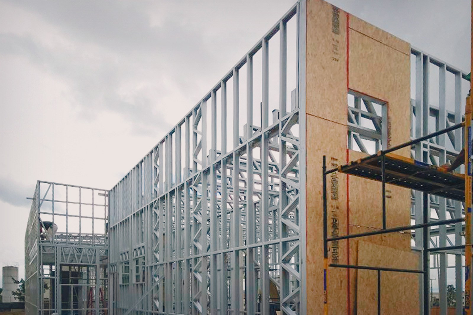 EMS Steel frame 10